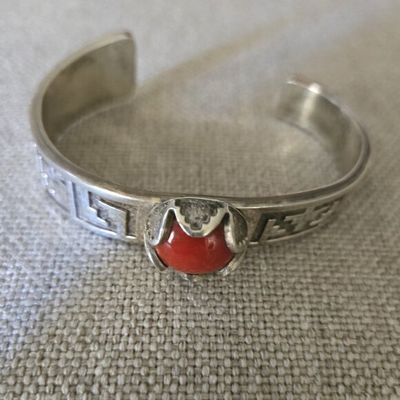 Coral Cuff Bracelet by Abraham Begay - Picture 3 of 5